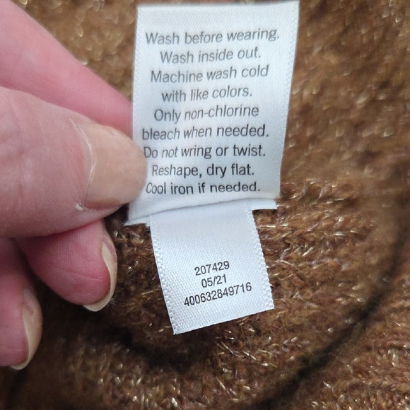 Nine West Women's V-Neck Brown Tunic Sweater - Picture 6 of 6